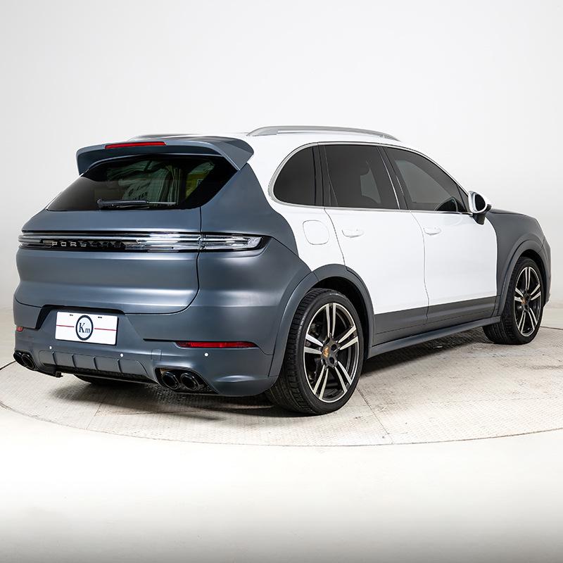 Porsche Cayenne 2011-2017 GTS Апгрейд: Обвес с решеткой, изготовленной методом литья под давлением из ПП