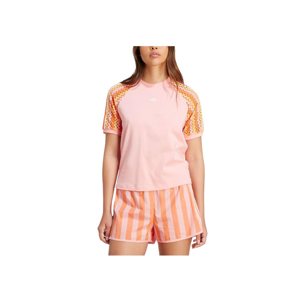 adidas Оригинальная футболка с круглым вырезом и коротким рукавом Женские топы Розовая KC0769