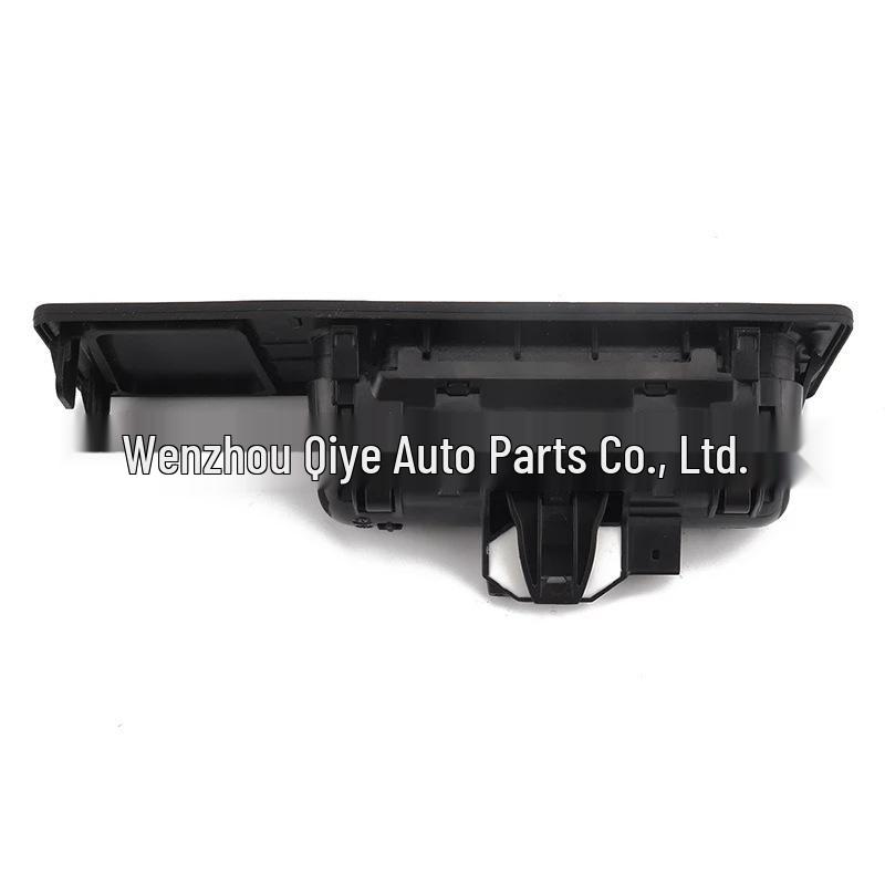 Переключатель багажника и задней двери BMW F10 51247368752 51247463161