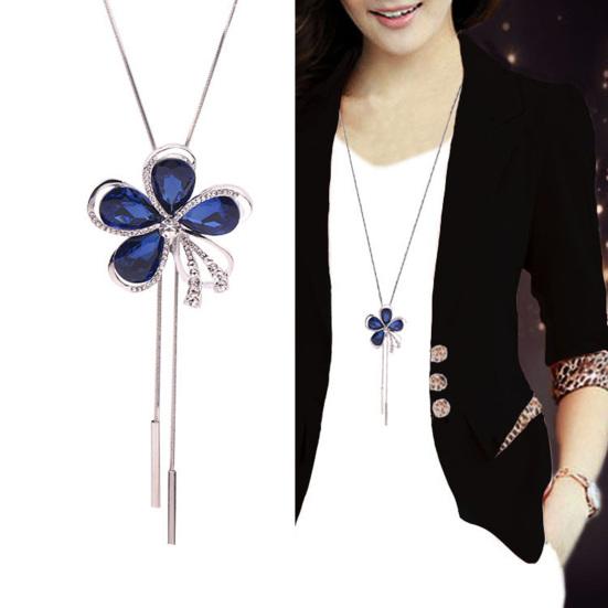 Цепочка на ключицу Гальваническое покрытие Стразы Два способа ношения Сердцевидный Высокий блеск Украшение для шеи Преобразить Роскошь Подвеска Четырехлистный клевер