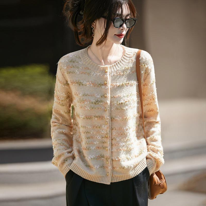Women's High-End Knit Wool Cardigan: Round Neck, Loose Fit, Long Sleeve Sweater for Autumn/Winter