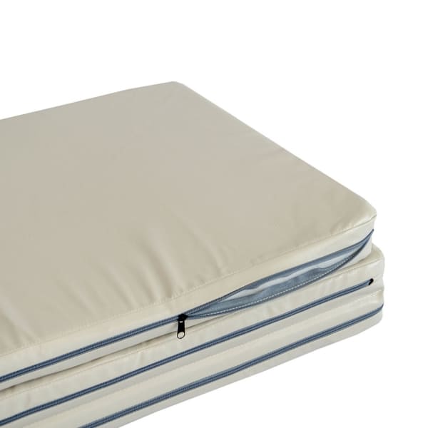Гимнастический мат Gamma 150x100x10 трехсекционный - серый