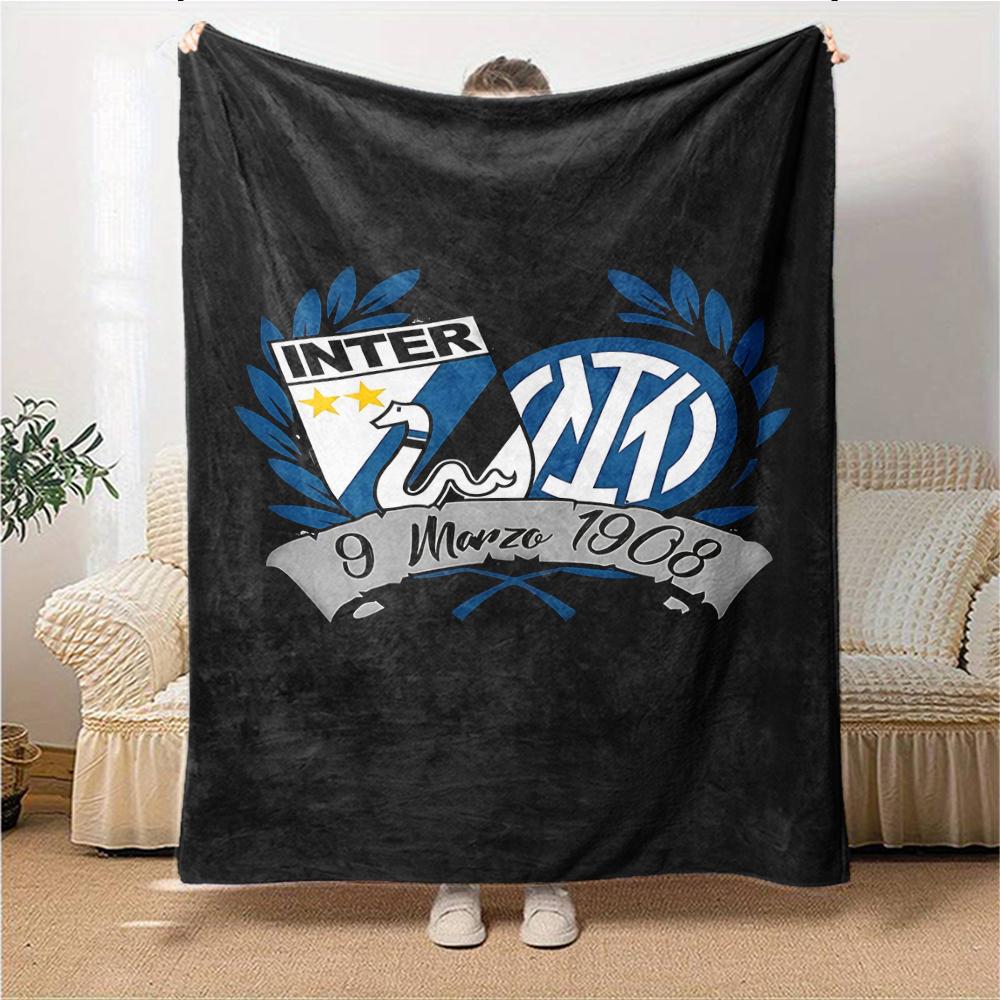 Inter Milan Emblem Blankets Flannel Printed Breathable Warm Throw Blanket for Home Office Bedspreads 0708a97