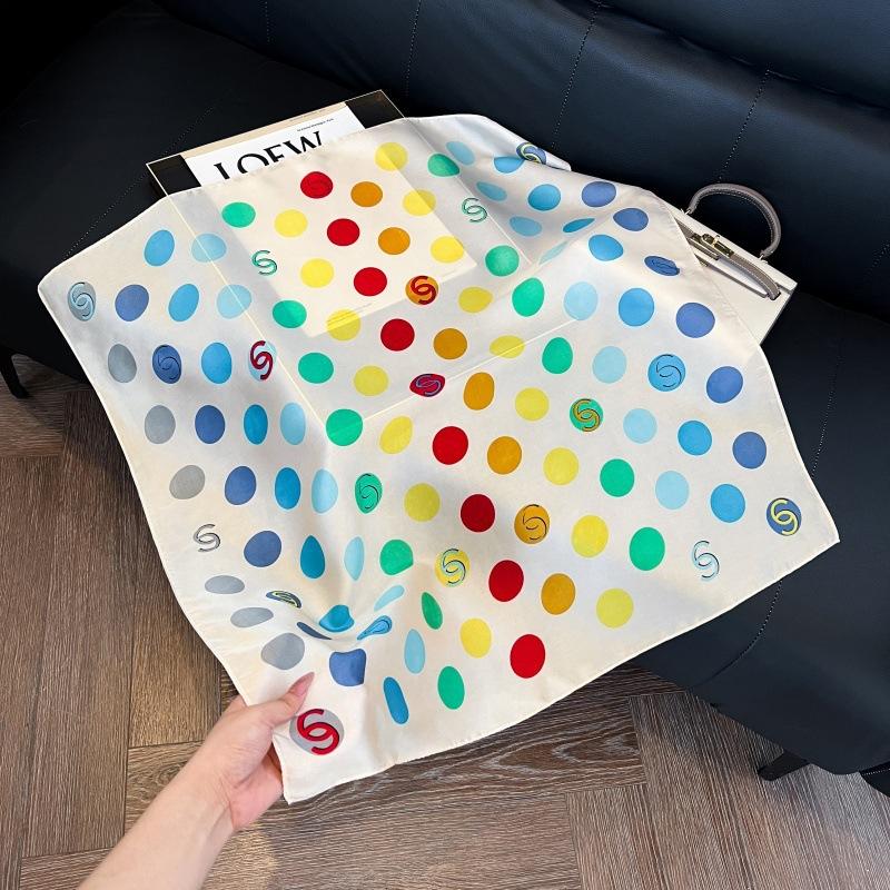 Spring and summer new Korean fashion sweet polka dot simulation silk small square scarf women's thin sunscreen silk scarf decorative small scarf