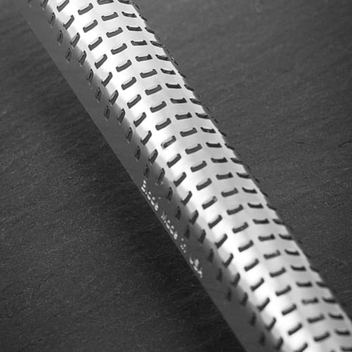 Microplane Premium Series Spice Grater, Officially Imported, 22 X 2.8 X 3.2 Cm, Black, MP-0602