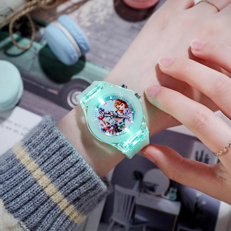 Cartoon Frozen Children's Watch With Night Light Quartz Silicone Watch For Elementary School Students Wholesale Hot Item