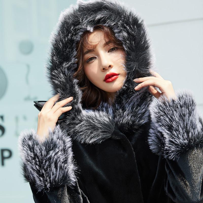 Пальто из искусственного меха норки и тосканы с капюшоном в корейском стиле с оборками и волнистым подолом (2021)