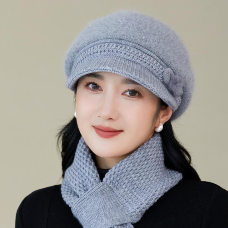 Осенние и зимние шапки для людей среднего и пожилого возраста Женские флисовые утепленные наушники Вязаные шерстяные шапки Меховые кепки с козырьком