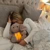 Творческий милый мультяшный обнимающийся фруктовый кролик плюшевые игрушки с музыкой и дышащим светом пара успокаивающая спящая плюшевая кукла