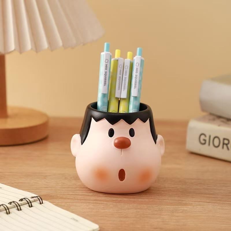 1Pcs Cute Crayon Shin Chan Pen Holder Makeup Brush Organizer Perfect For Office Desk Decor Creative Storage Pen Holder