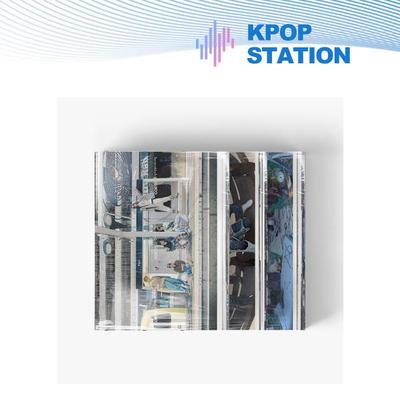 Первый мини-альбом [COLOR OUTSIDE THE LINES]