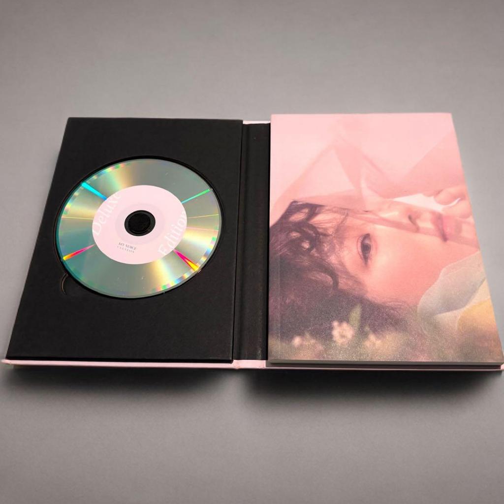 [USED] TAEYEON Album 'My Voice' with Trading Card