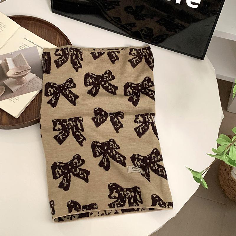 Leopard Neckerchief for Autumn Winter Windproof Old Proof Fashion Scarf Imitation Cashmere Leopard Print Versatile Neck Cover