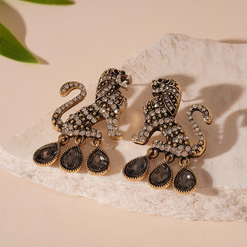 Винтажные серьги-кисточки в виде льва, нежные женские украшения, серьги-капли с бахромой, свадьба