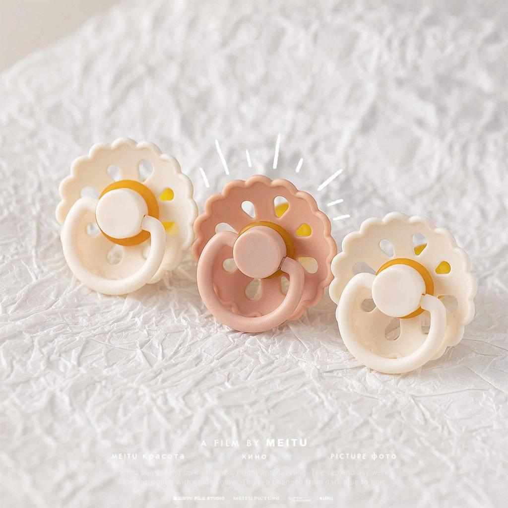 Stress Relief Baby Pacifier Soft Silicone Newborns Soothing Pacifier Ergonomic Reduced Snoring for Anxiety Reduction