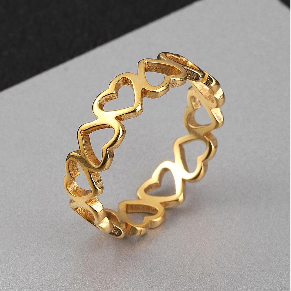 Кольцо из титана с полым сердцем из нержавеющей стали