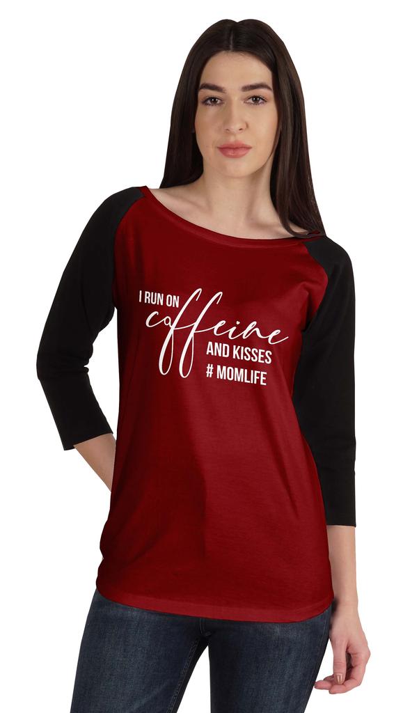 Inkmeso Футболка с принтом «Я бегу на кофеине и поцелуях» #Momlife для женщин