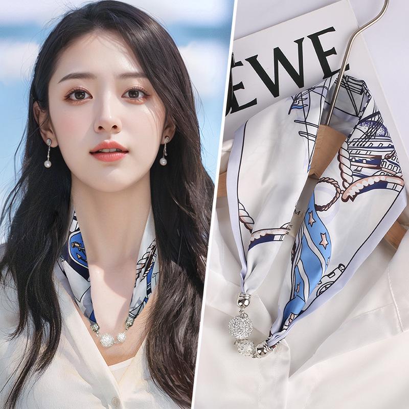 Женский шелковый шарф с магнитной пряжкой — модная защита шеи на весну, лето и осень 2024 года
