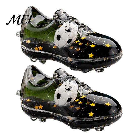 Floating Oil Keychain 2Pcs Pendant, Acrylic Football Boot Design with Glitter Quicksand Stress Relief Flowing Stars, Transparent Material Desktop