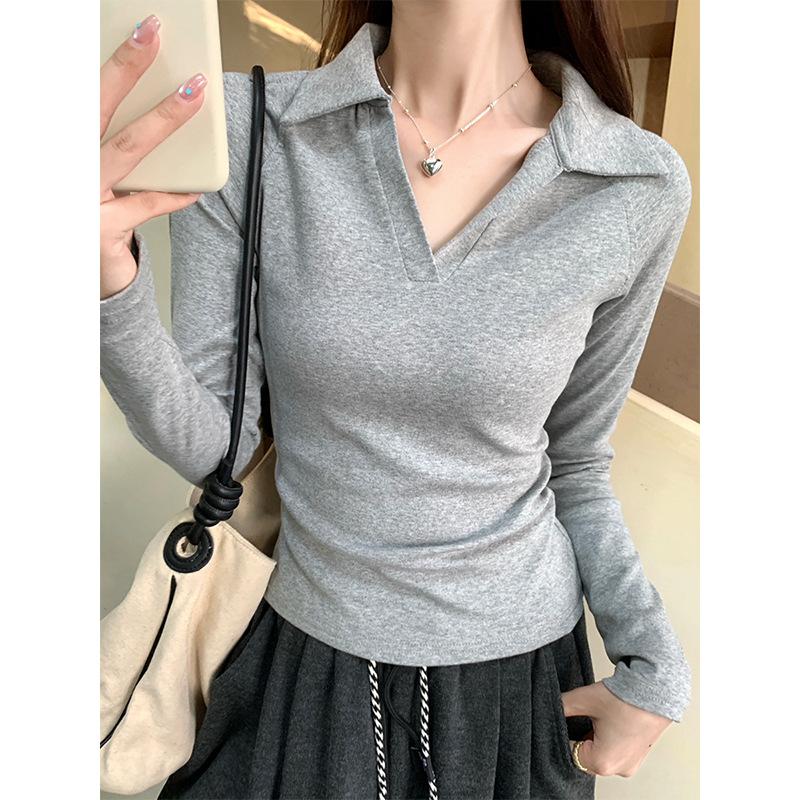 Чистое желание белая рубашка поло с длинными рукавами и лацканами для женщин на осень и зиму, горячая девушка, правое плечо, обтягивающий маленький мужчина, внутренний короткий топ