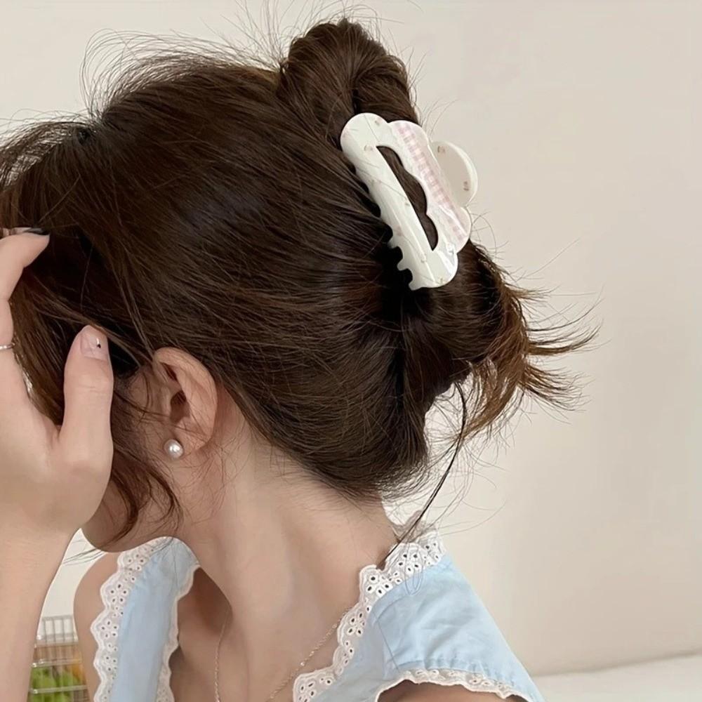 Acrylic Material Shark Hair Clip Triangle Flower Hair Claw Geometry Ponytail Clip  Hair Ornament