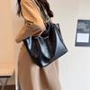Commuting Tote Bag, Soft Leather, Niche, High-quality, Fashionable, Large-capacity Tote Women's Bag for Classes