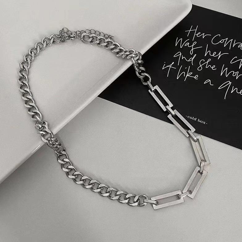 Hip-Hop Clavicle Chain Sweater Necklace - Neutral Cold Style Celebrity Accessory