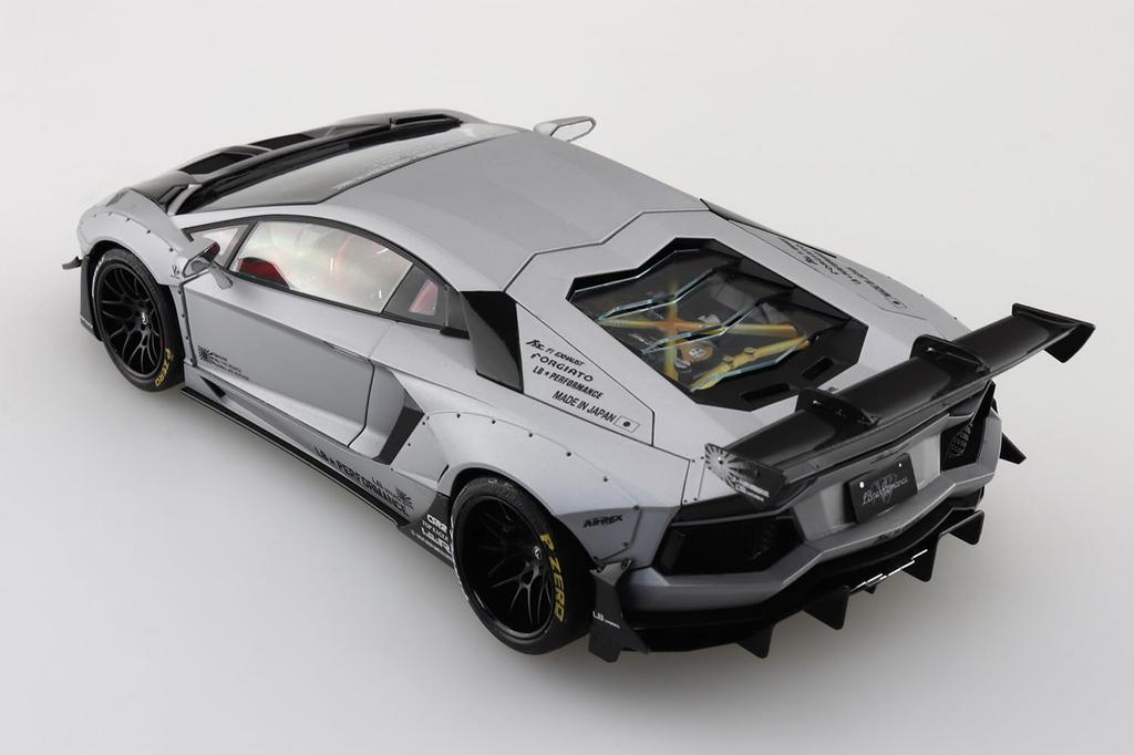 Aoshima Bunka Kyozai Liberty Walk 19 LB Works Lamborghini Aventador Limited Edition 1 Plastic Model (AOSHIMA) 1/24 No. Ver.