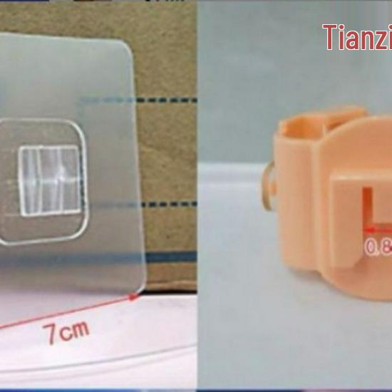 Многослойная клейкая настенная полка для хранения с прозрачными крючками для ванной комнаты