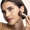 Oriflame Giordani Gold Serum-Based Rejuvenating Foundation Spf 12 + Uva - Light Beige Neutral 30 Ml
