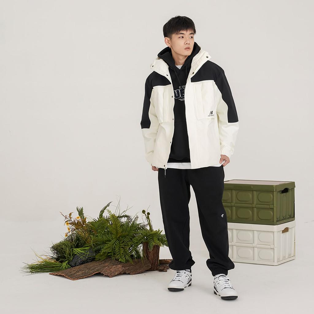 New Balance Jackets Men's White Hooded Moderate Other AMJ31304-CIC