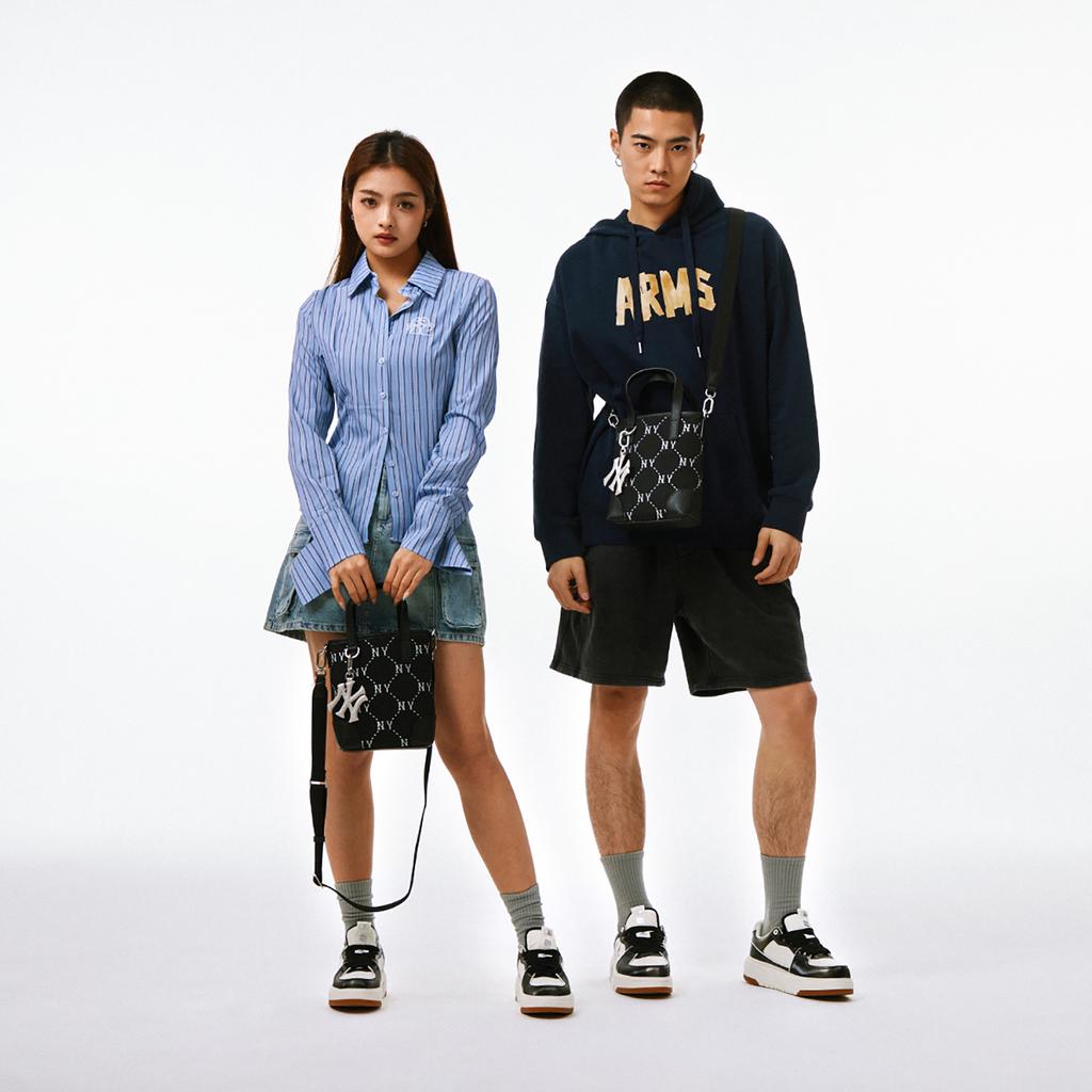 New MLB Artificial Leather Shoulder Bag, Crossbody Bag, Handbag Clutch, Student Backpack Unisex Black 3ACRS054N-50BKS