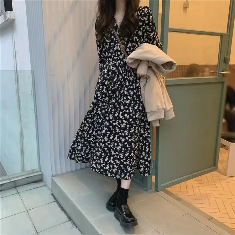 Женское платье 2024 года с V-образным вырезом, цветочным ретро-принтом, в французском стиле, для чаепития - Коллекция Осень/Зима