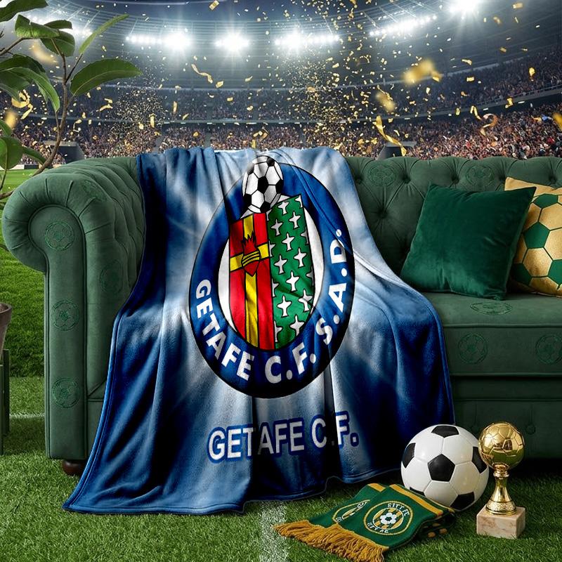 Getafe Crest Design Throws Blanket Flannel Blankets Plush for Couch Bed Gifts for Men Women Travel picnic blanket Christmas fan gifts