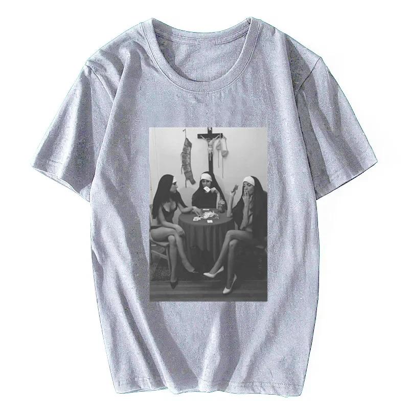 Nuns Playing Card Smoking Funny Men Unisex Brand New Clothing Men's Fashion Man Cotton Clothing ONeck Tops Shirt Hot Sale anime