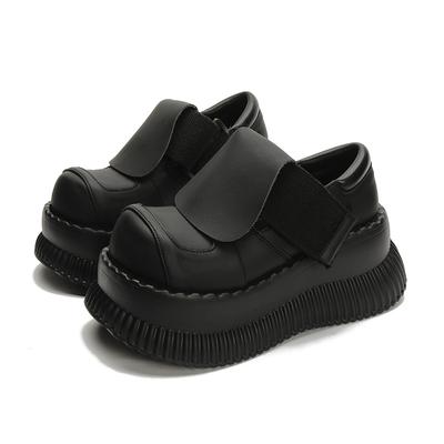 Модные женские черные туфли-лодочки на платформе Мэри-Джейн с круглым закрытым носком и ремешком на щиколотке. Женская модная обувь на массивном каблуке в стиле Лолита, колледж.