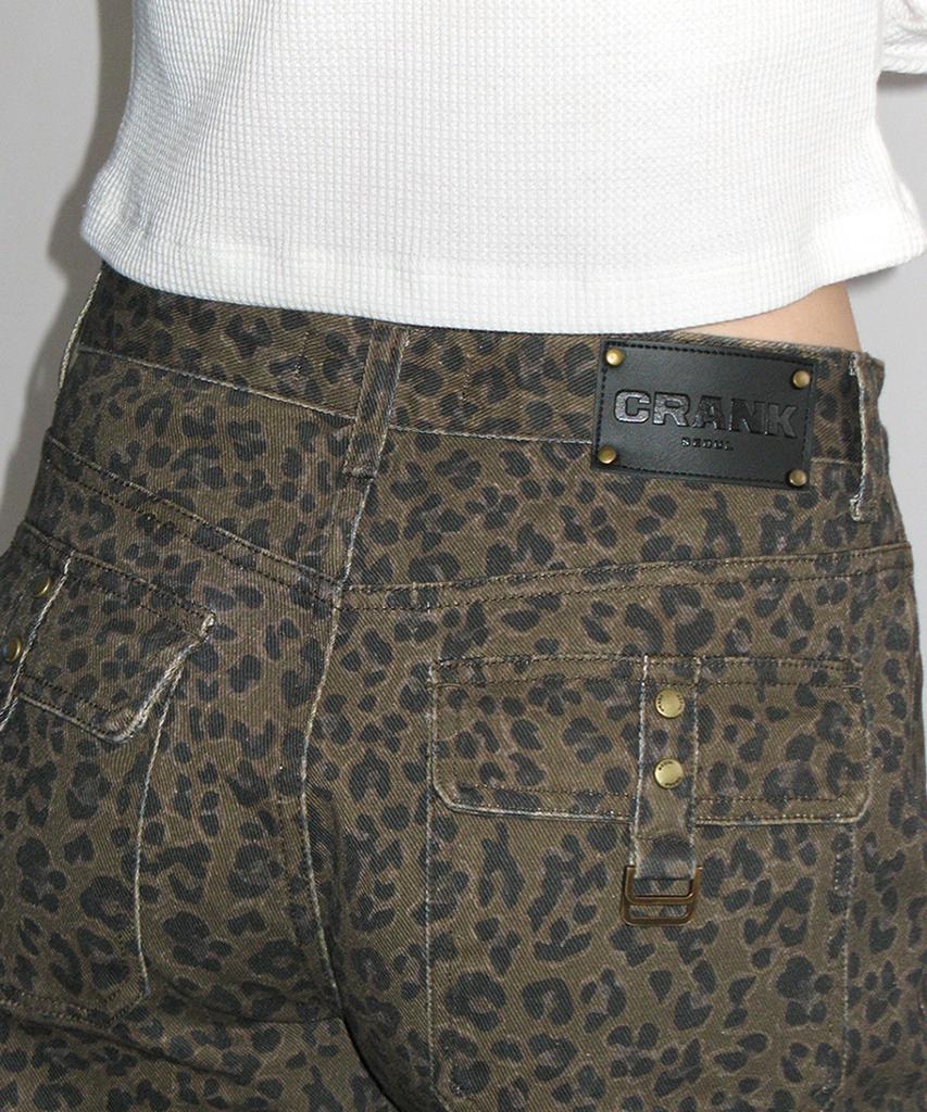 CRANK Leopard Cargo Pants_Brown