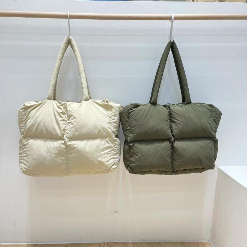Autumn and winter women's bags, Ringotte bags, puffs, padded plush bags, cotton-filled pillow bags, shoulder bags, down handbags.