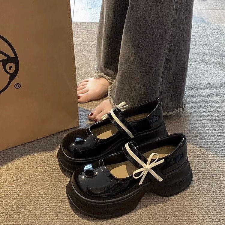 Туфли Мэри Джейн в студенческом стиле, женские мокасины с пряжкой-бантом и юбкой, носки, маленькие кожаные туфли