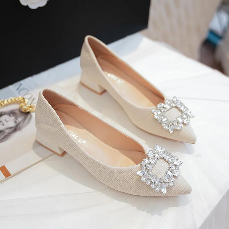 Модные женские туфли-лодочки с острым носком и квадратной пряжкой на толстом каблуке для женщин. Модные черные рабочие туфли размером 32-43.