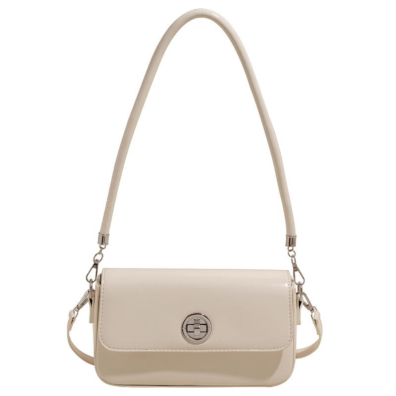 Spring and summer trend new simple and fashionable women's small square bag casual versatile high sense commuting solid color messenger bag