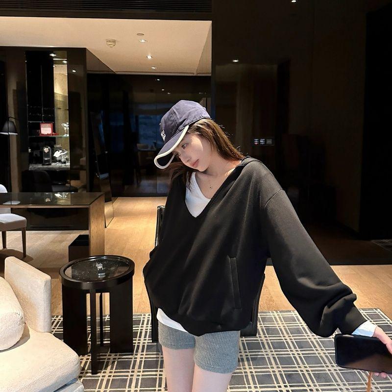 Women's V-neck Slim Fit Loose Design Autumn Inner Wear T-shirt