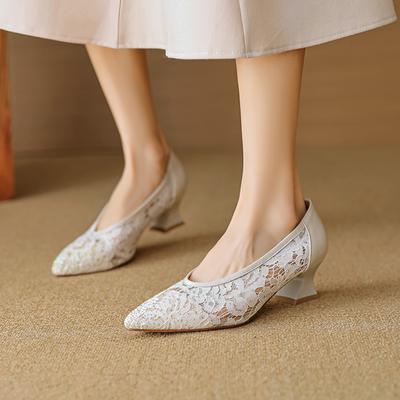 НОВЫЕ весенне-осенние женские туфли-лодочки из сетчатой ткани для женщин Туфли на квадратном носке с толстым каблуком Лаконичные туфли на высоком каблуке с пряжкой черного цвета