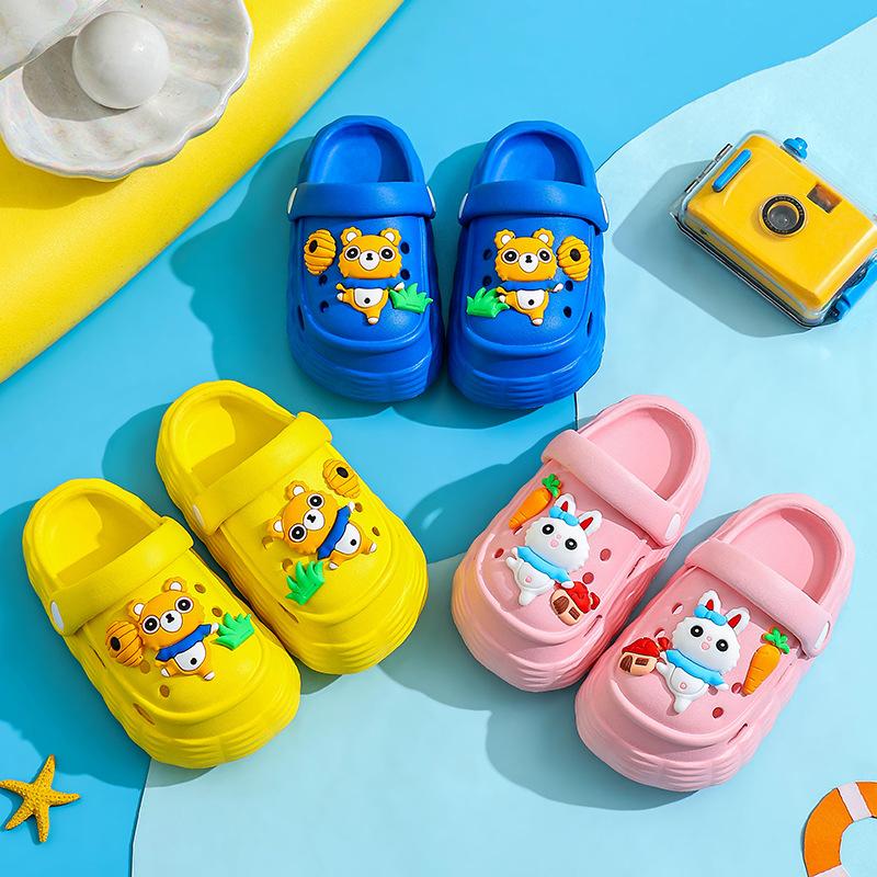 EVA New Children's Hole Shoes Children Boys and Girls Summer Soft-soled Beach Shoes Cartoon Baby Slippers