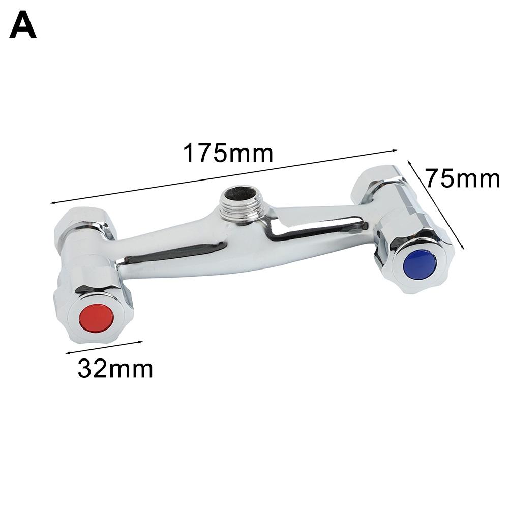 Настенный смеситель для душа с элегантной хромированной отделкой и двойным управлением