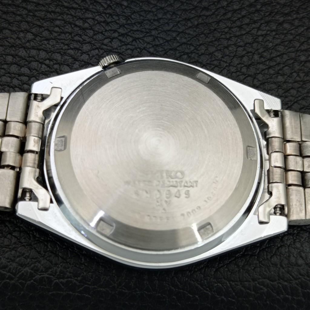 АВТОМАТИЧЕСКИЕ ВИНТАЖНЫЕ ВОССТАНОВЛЕННЫЕ МУЖСКИЕ ЧАСЫ SEIKO 5 ЯПОНИЯ ЧЕРНЫЙ ЦИФЕРБЛАТ a446096-1