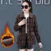 Модные зарубежные пальто для матерей среднего возраста на осень и зиму, верхняя одежда для женщин среднего и пожилого возраста с клетчатым квадратным воротником