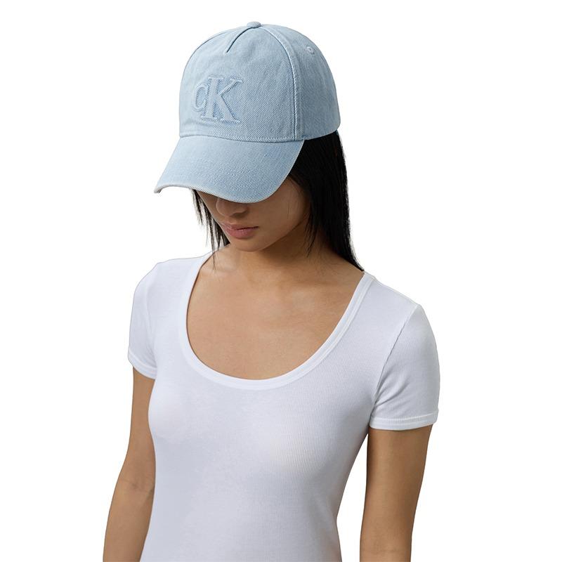 Calvin Klein Jeans classic trendy embossed letters pure cotton cotton baseball cap men and women same style couple model denim light blue 4D5166G-LHL