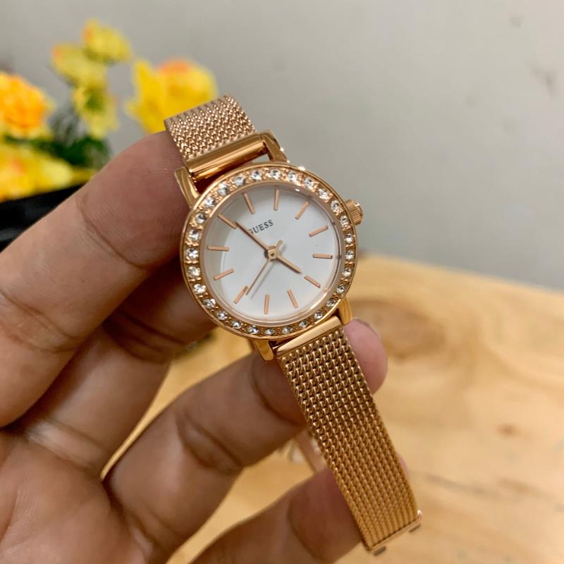Guess W0954L3 Женские часы