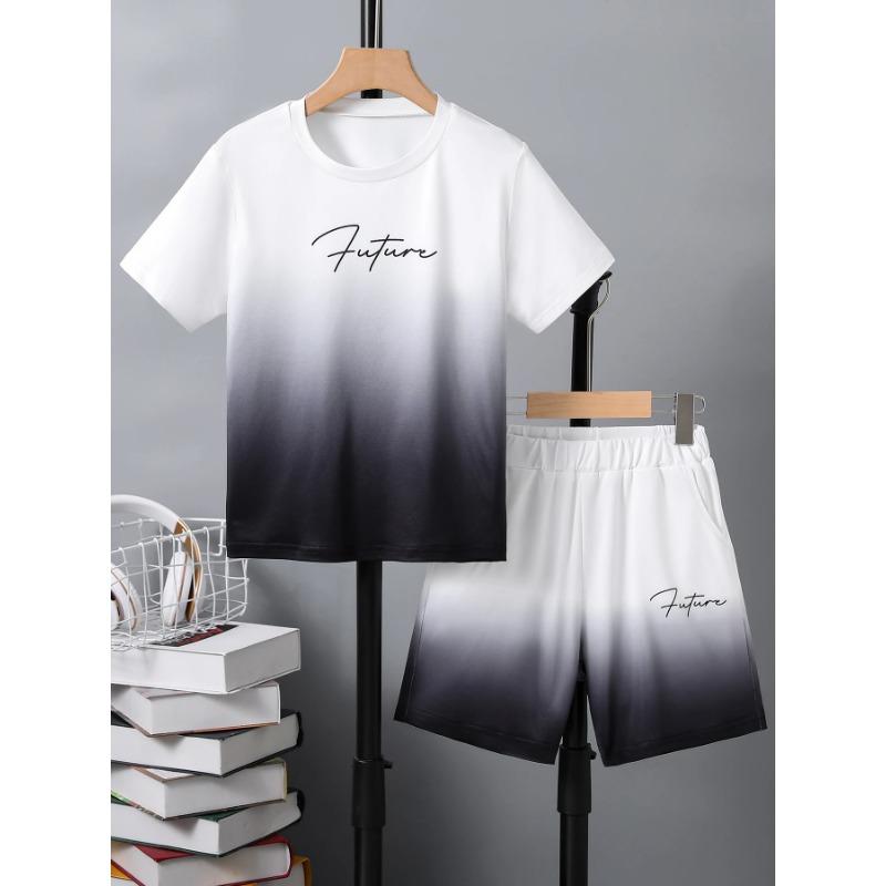 Комплект из 2 предметов: футболки для мальчиков сине-белого цвета с круглым вырезом и принтом в виде букв, удобные дышащие шорты, подходящие для занятий спортом на открытом воздухе